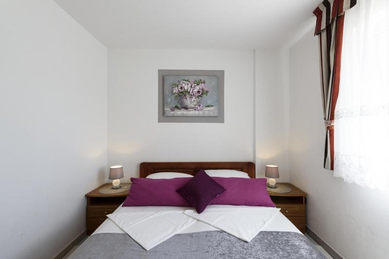 Apartments Luka - Trogir, Marina 150M From The Beach Bagian luar foto