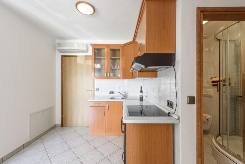 Apartments Luka - Trogir, Marina 150M From The Beach Bagian luar foto