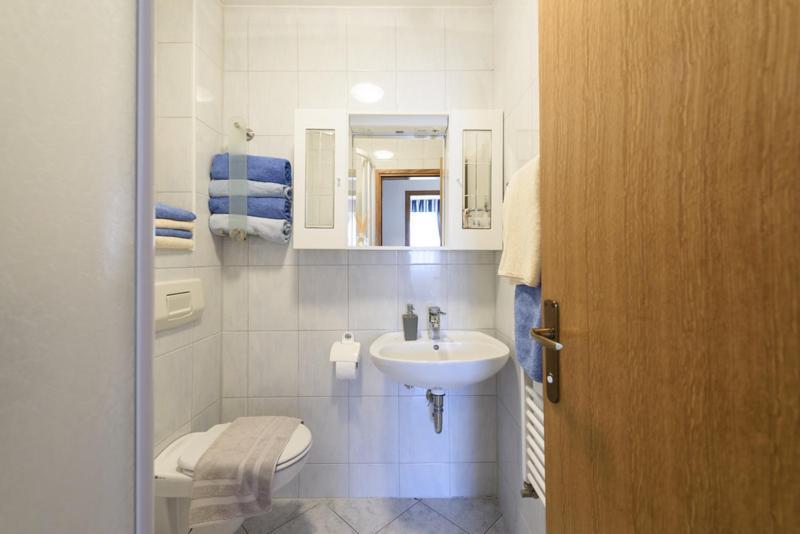 Apartments Luka - Trogir, Marina 150M From The Beach Bagian luar foto