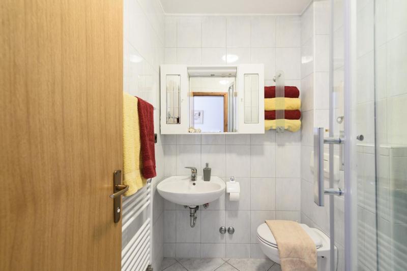 Apartments Luka - Trogir, Marina 150M From The Beach Bagian luar foto
